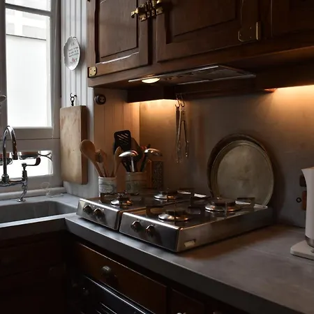 Bastille Apartman